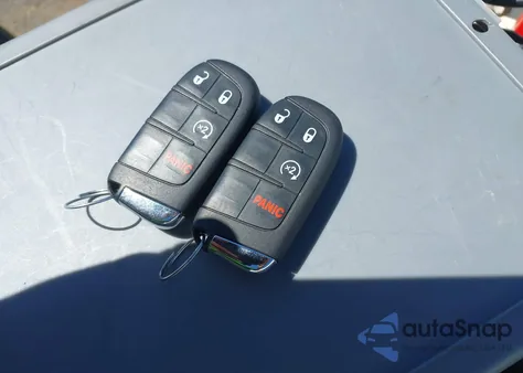 2020 Jeep Renegade Jeepster 4X4 z USA, uszkodzony, nr VIN ZACNJBAB3LPL88500